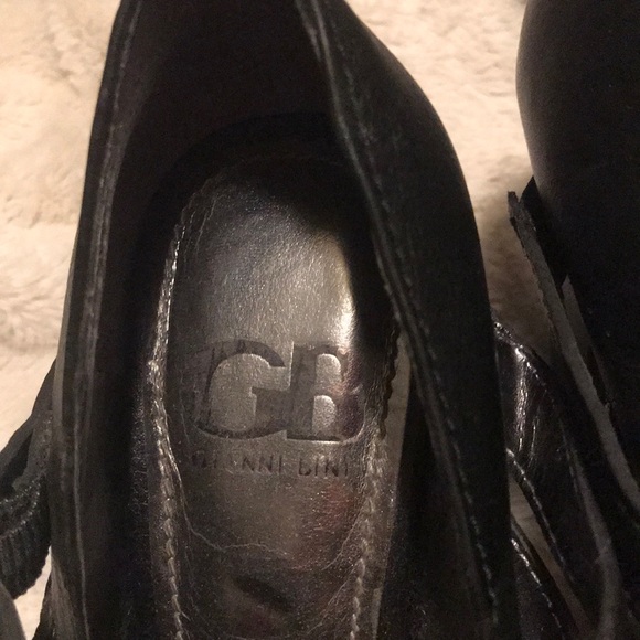 Gianni Bini Black Leather Heels - Picture 3 of 4